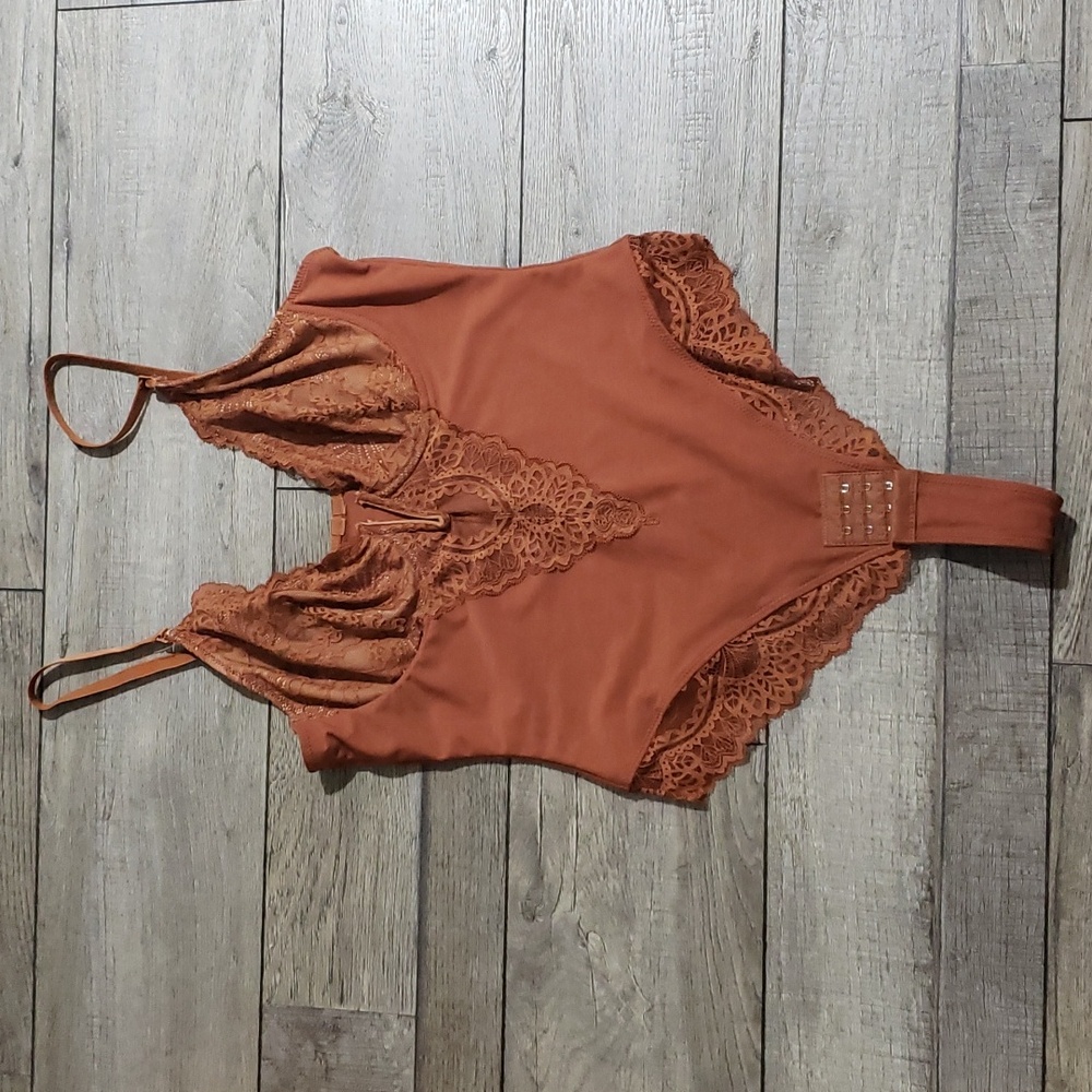 Popilush Lace Shapewear Bodysuit Tummy Control Top V Neck Sleeveless Thong sz L